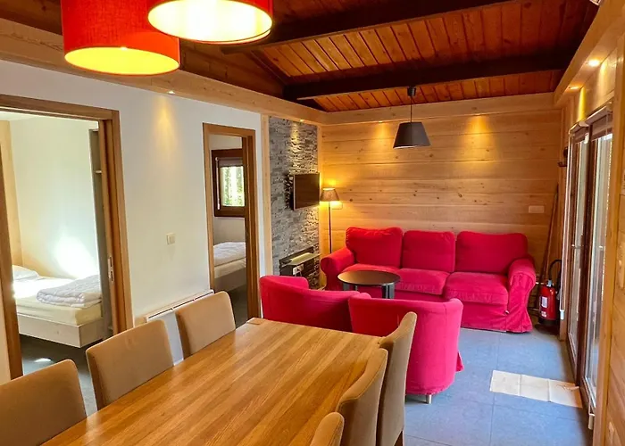 Sous Le Charme - Oignies 36 *